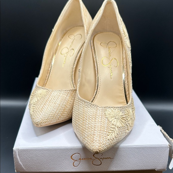 Jessica Simpson Cream Floral Heels - Picture 3 of 6